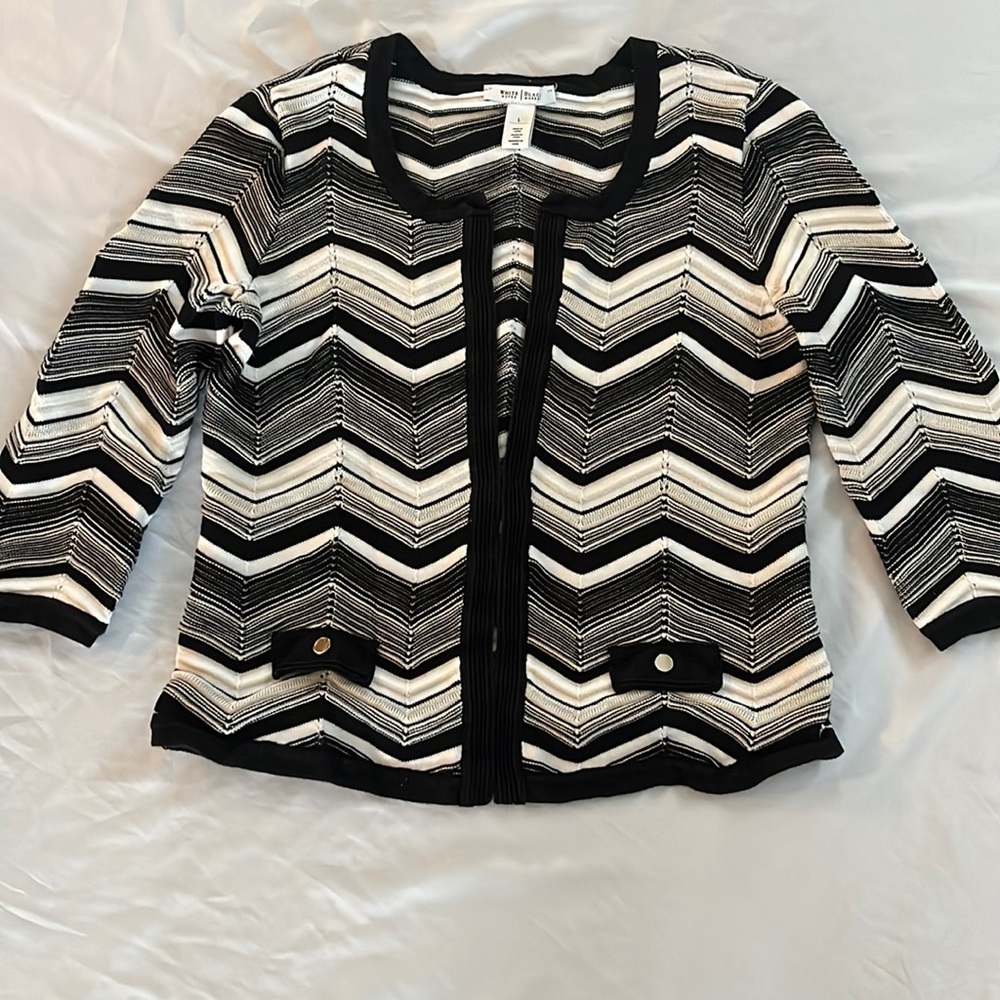 White House Black Market Black and White Chevron Cardigan